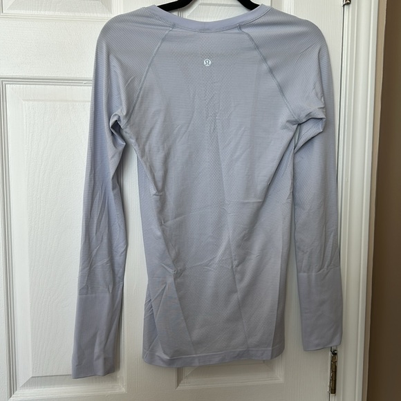 NWOT Lululemon Swiftly Tech Long Sleeve Shirt - Serene Blue - Picture 3 of 3